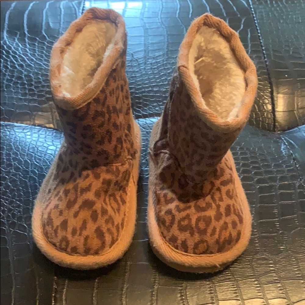 Baby girl boots